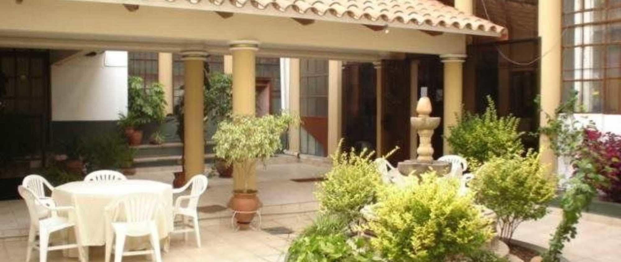 Hostal Espana Sucre Exterior photo